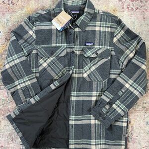 Patagonia Men's Lightweight Insulated Fjord Flannel Shirt